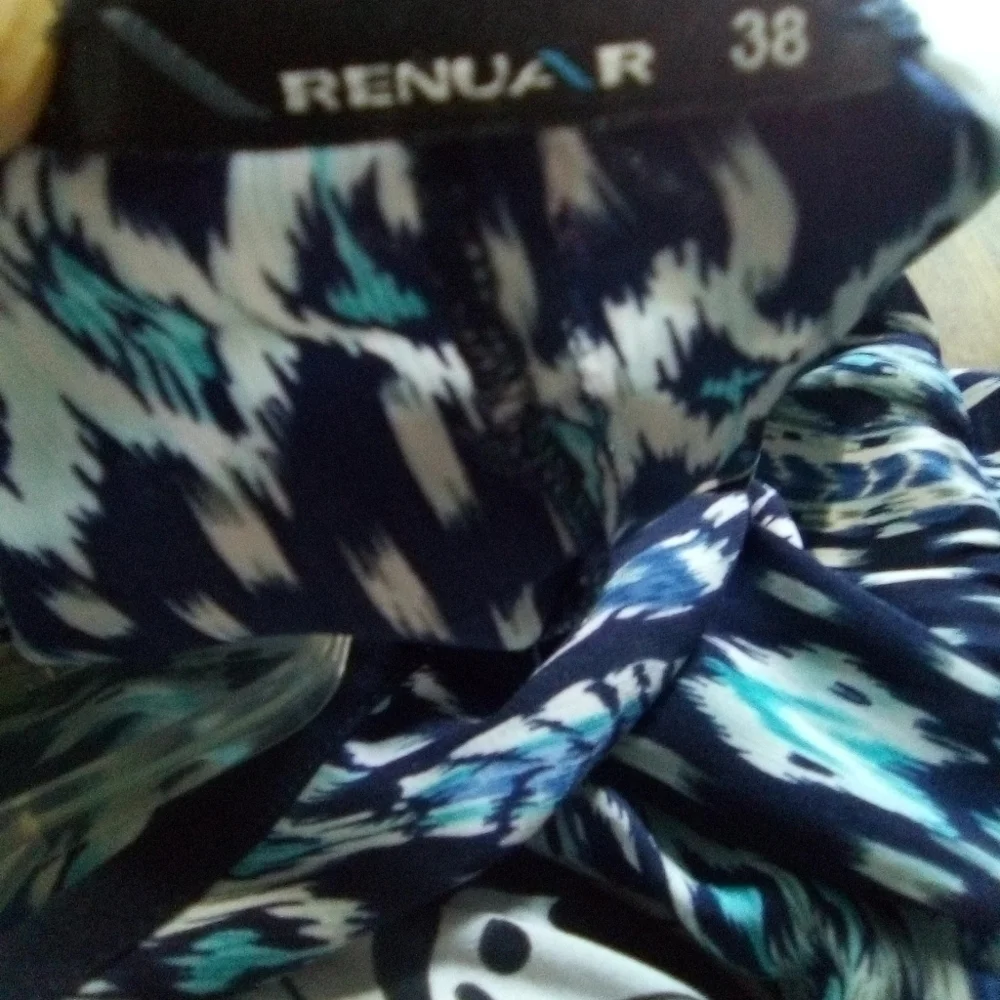 RENUAR ladies blue print sundress. Size 38.